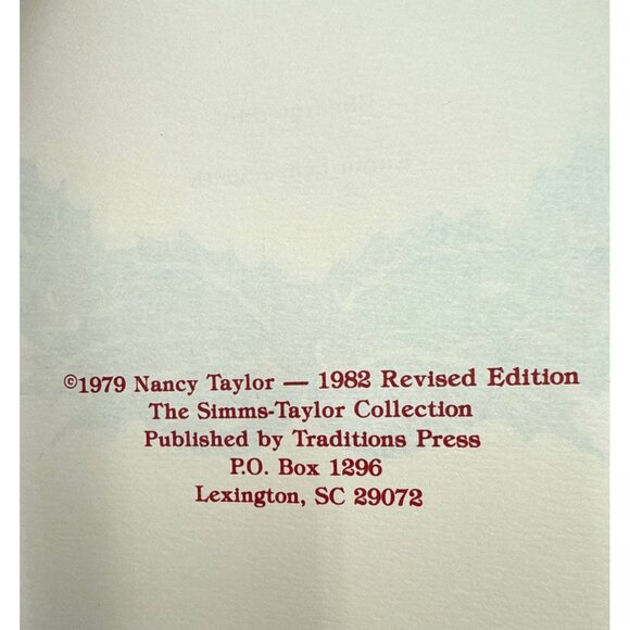 The Family Christmas Book Vintage 1982 Keepsake Album Nancy Taylor Collection NE - Picture 3 of 8